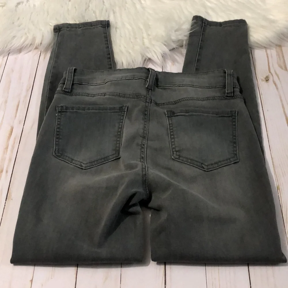 Buffalo Aubrey mid rise super soft capri 2/26 EUC - Picture 3 of 9